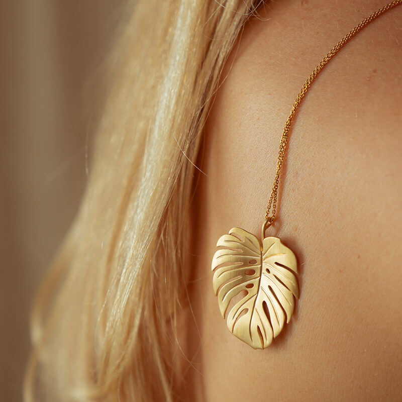 Colar Costela-de-Adão grande dourado