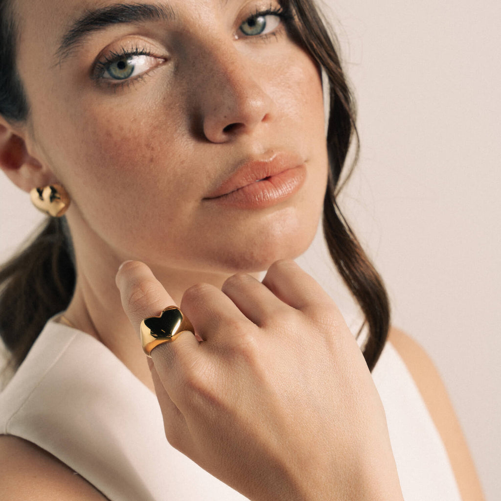 Anel Coração em Prata Dourada