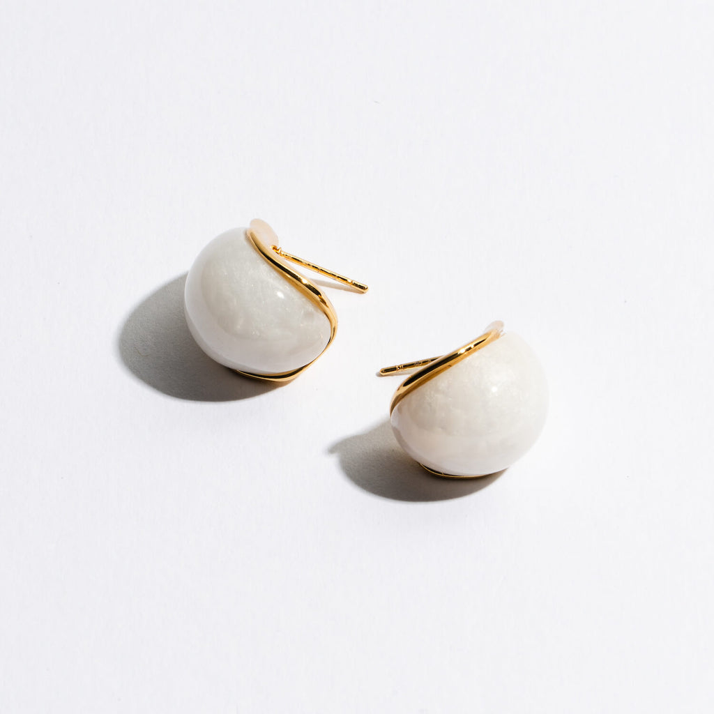 Brincos em Aço Dourado