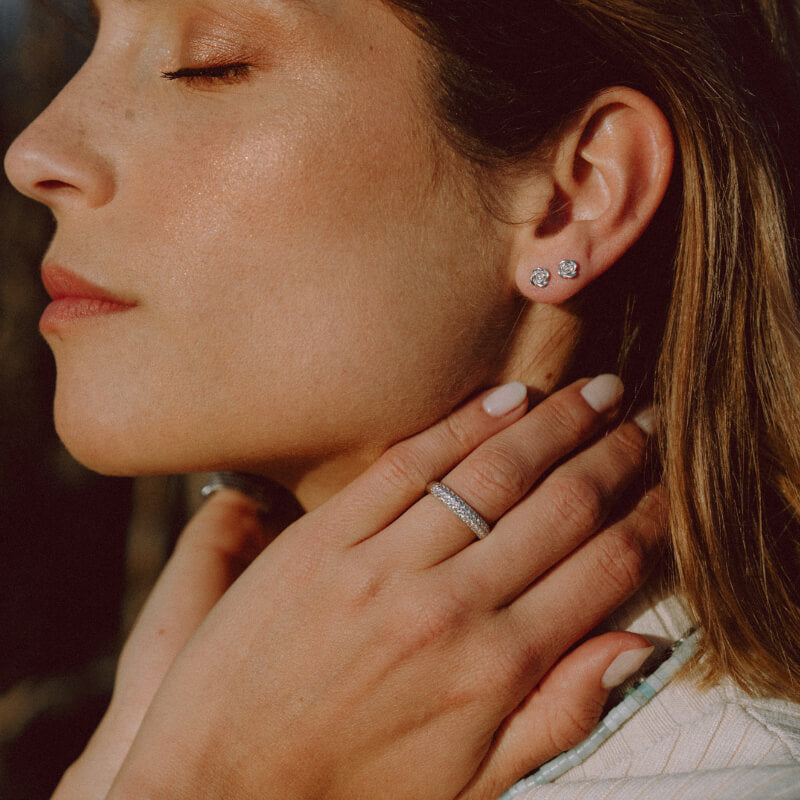 Brincos rosa prateados