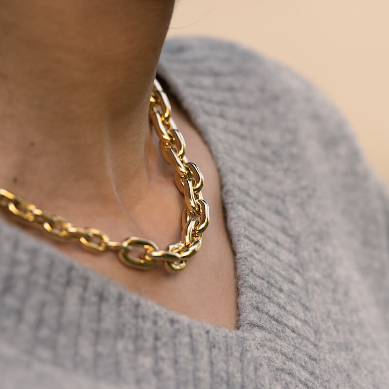 Colar Cadeado em Prata Dourada