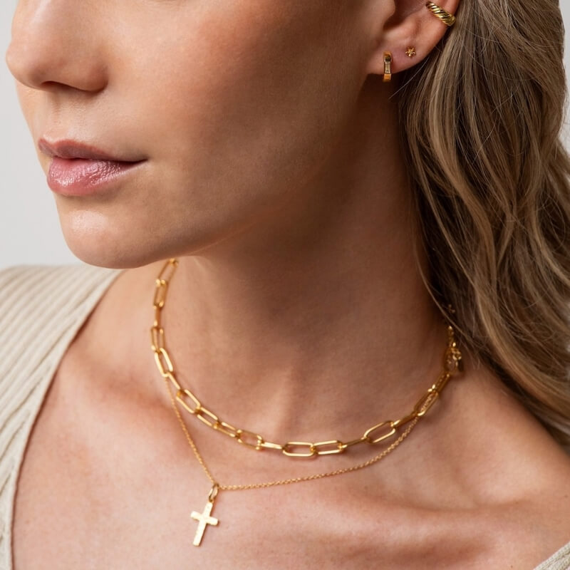 Colar Choker Cadeado em Aço Dourado