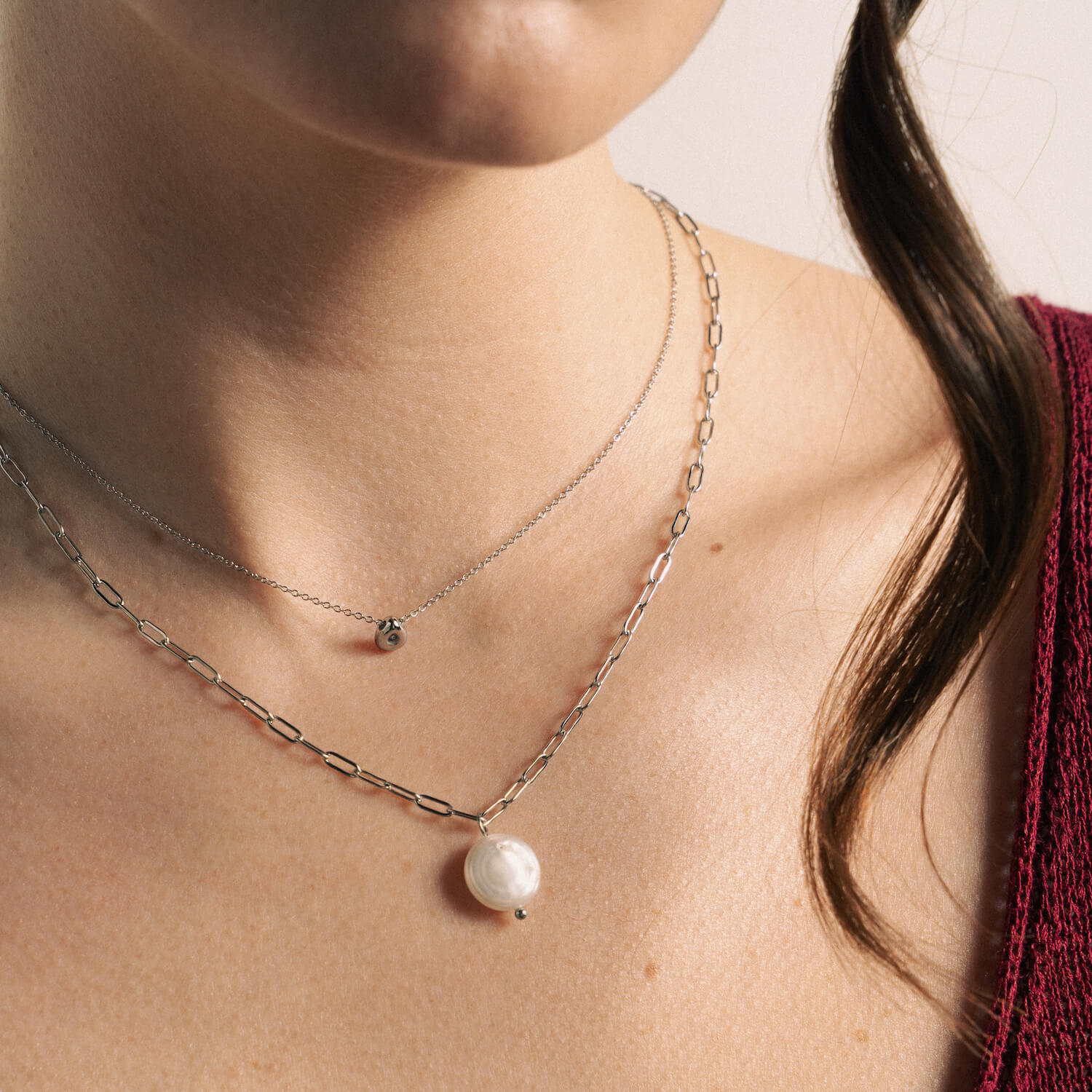 Colar em Aço Prateado