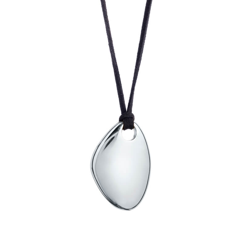 Colar Cordão com Pendente em Aço Prateado