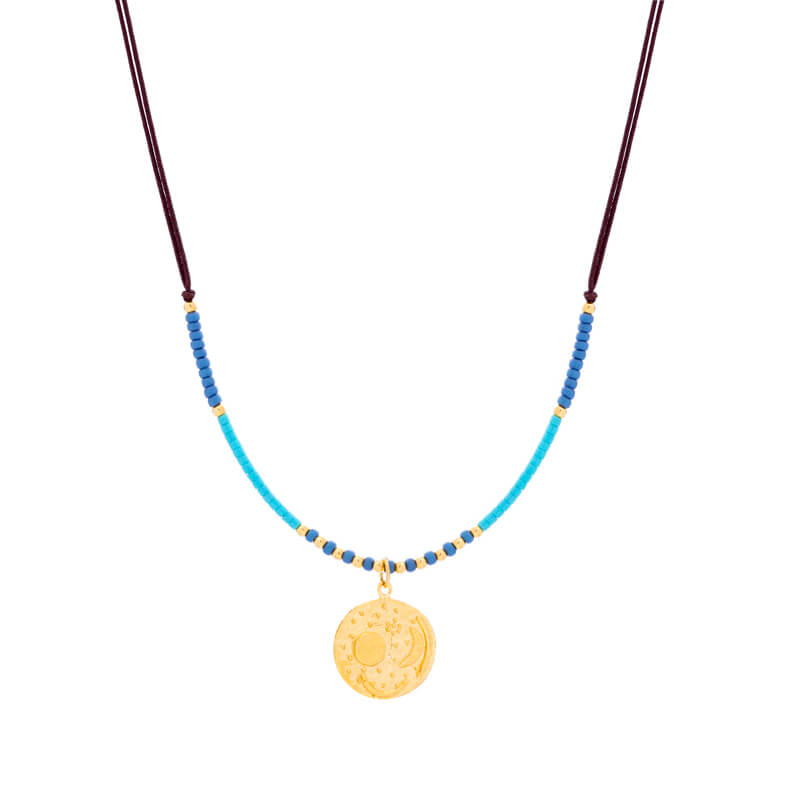 Colar de missangas dourado