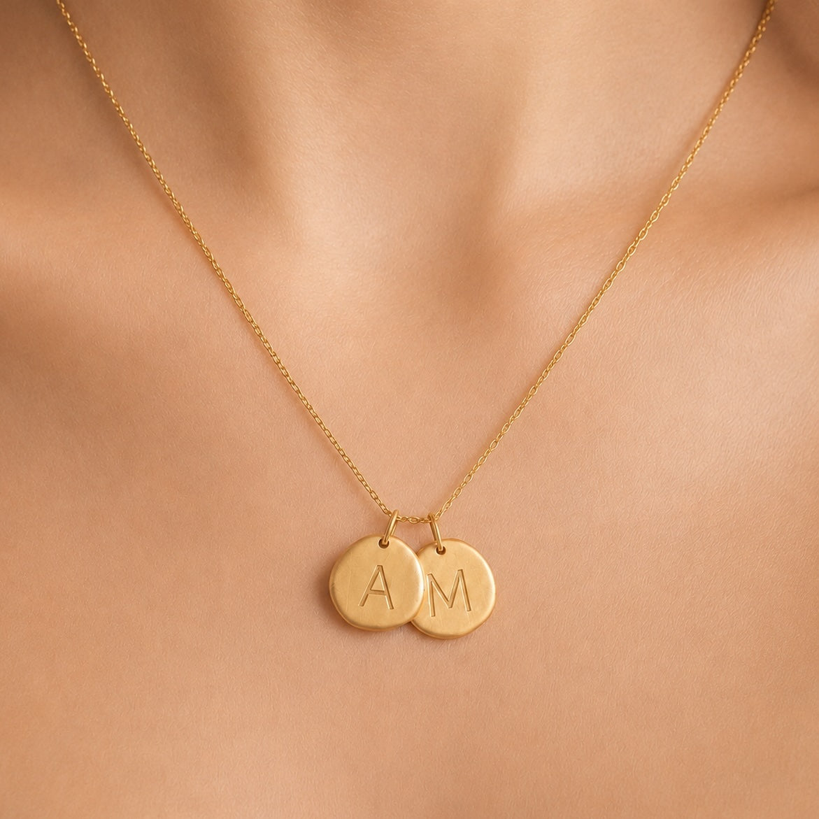 Colar 2 medalhas gravação dourado