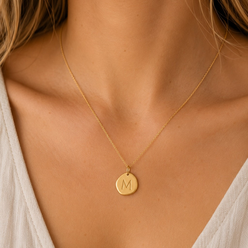 Colar 1 medalha gravação dourado
