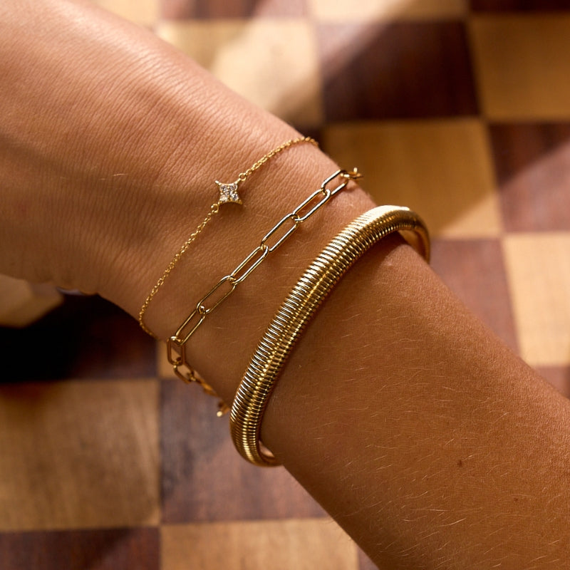 Pulseira Estrela Brilhantes em Prata Dourada