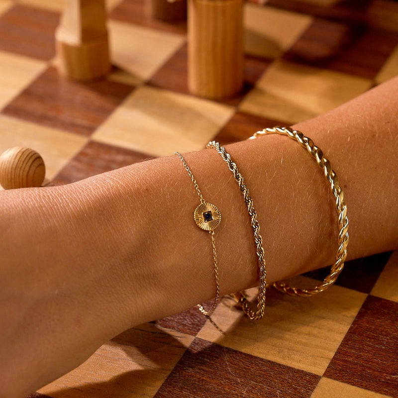 Pulseira em Aço Dourado