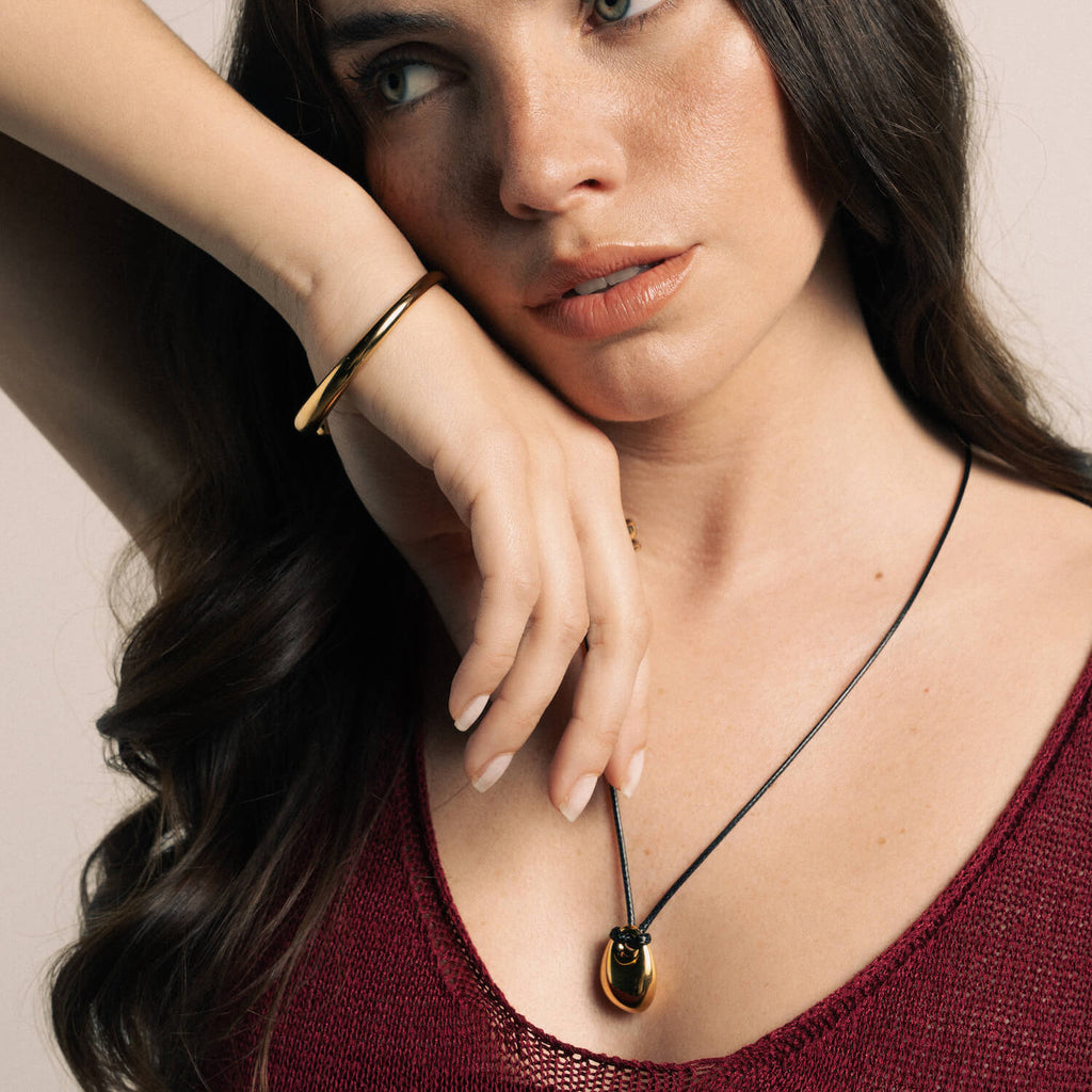 Pulseira Escrava em Aço Dourado